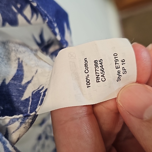 J. Crew Slim Tropical Graphic Button Down - Picture 4 of 4